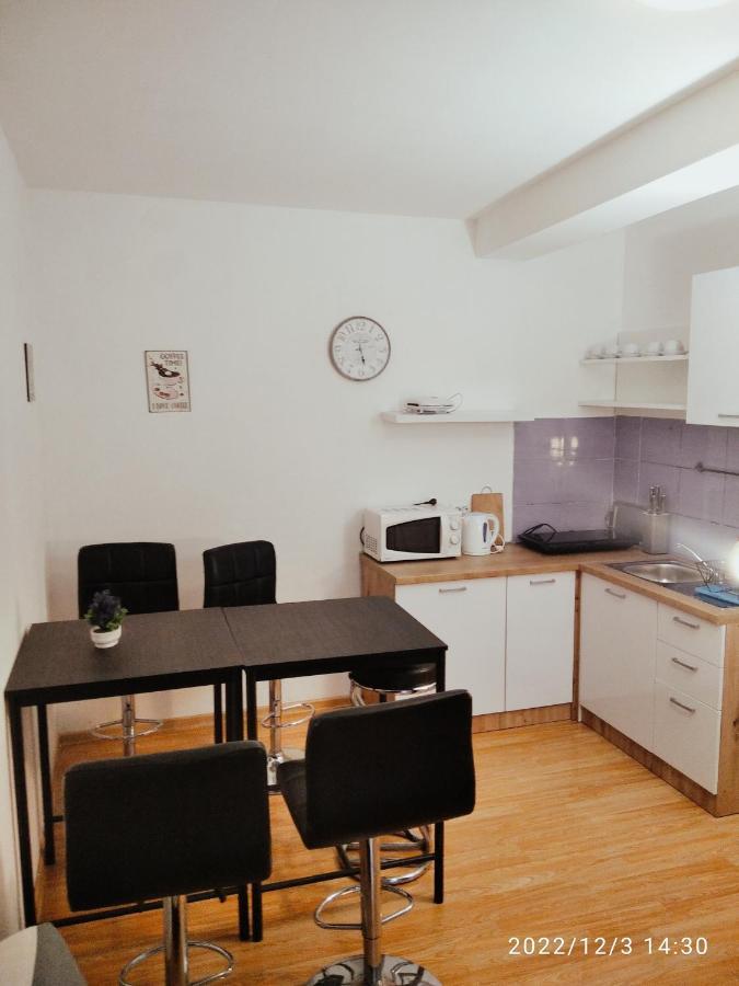 Apartment Majer Medulin Buitenkant foto